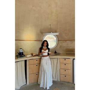 Jupe longue portefeuille blanche Veronica en coton tricoté avec imprimé et taille empire en cuir, idéale pour le printemps, l'été et l'automne - Product Image 6