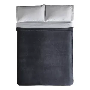 Manta Ligera Negra Vianney, Acolchada, de Felpa, para Uso en el Hogar, para las Cuatro Estaciones - Product Image 1