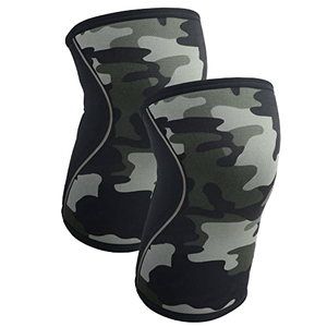 Soporte de Codo de Neopreno de Alta Calidad con Compresión y Acolchado Grueso para Baloncesto - Product Image 1