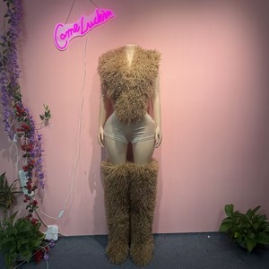 Conjunto Sexy de <span class=keywords><strong>3</strong></span> Piezas para Mujer, Top Halter de Piel Sintética sin Mangas con Espalda Descubierta + Pantalones Cortos + Botas Largas de Piel Sintética Estilo Mongol para Club - Product Image 4