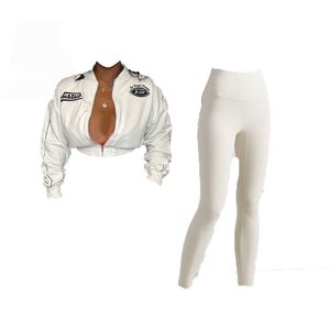 Peeqi Fashion - Ensemble 2 pièces pour femme : veste courte à manches longues avec fermeture éclair et broderie, et pantalon - Tenue décontractée, survêtement - Product Image 4