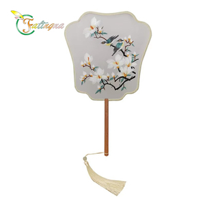 Fatingna Elegant Ancient Tuan Fan pour la danse classique <span class=keywords><strong>Bambou</strong></span> magnifiquement brodé avec impression sculptée Portable double face - Product Image 1