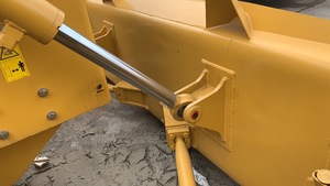 <span class=keywords><strong>Bulldozer</strong></span> usado Shantui <span class=keywords><strong>SD16</strong></span> SD22 SD32 SD42 SD52 Maquinaria de movimiento de tierras de segunda mano barata <span class=keywords><strong>Bulldozer</strong></span> sobre orugas - Product Image 2