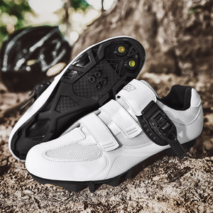 Chaussures <span class=keywords><strong>de</strong></span> vélo sans lacets pour hommes et femmes, style estival tendance, nouveau modèle, pour vélo <span class=keywords><strong>de</strong></span> <span class=keywords><strong>route</strong></span>, vélo <span class=keywords><strong>de</strong></span> montagne, semelles en caoutchouc, maille en carbone - Product Image 3