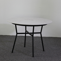 Table de repas pliable moderne en aluminium pour hôtel et cour