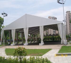 8x15m clair fête pagode voiture <span class=keywords><strong>tente</strong></span> sur le <span class=keywords><strong>toit</strong></span> casernes pour événements auvent 20x20m entrepôt industriel robuste meilleures tentes <span class=keywords><strong>de</strong></span> mariage - Product Image 3