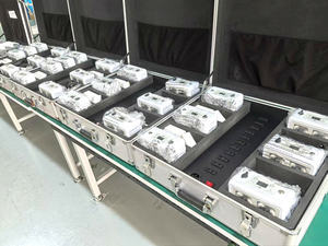 10 Piezas de Mini Focos LED Inalámbricos DMX con Batería, Resistentes al Agua IP65, con Control Remoto y por Aplicación Móvil, RGBWAUV, 16.7 Millones de Colores - Product Image 6