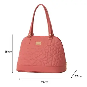 Sac à main décontracté pour femme Fana Aubrey M3754 en corail matelassé en forme de dôme avec bandoulière chaîne et fermeture éclair - Product Image 4