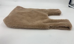 Factory Direct <strong>Sales</strong> Women's <strong>Cosmetic</strong> <strong>Bags</strong> Are Fashionable and Durable, with Zipper Closures and Customizable Winter Party - Product Image 5