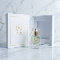 Flacons de parfum personnalisés en verre PP (30ml/50ml/100ml) avec pulvérisateur à pompe, rechargeables, emballage spécial en papier avec revêtement UV et marquage à chaud