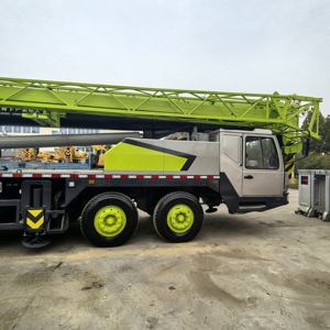 ZOOMLION 60Ton utilisé 6X4 <span class=keywords><strong>grue</strong></span> de <span class=keywords><strong>camion</strong></span> multifonctionnelle <span class=keywords><strong>grue</strong></span> montée sur <span class=keywords><strong>camion</strong></span> avec perceuse et échelle-fournie par des grues de <span class=keywords><strong>camion</strong></span> d'usine - Product Image 4