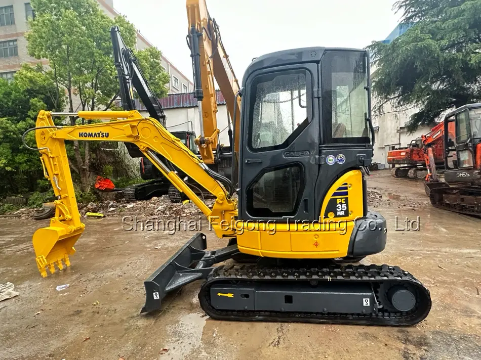 Used Excavator KOMATSU PC35 3 Ton 2023 99% New Rubber Track Japan Mini EPA CE Good Condition Hot Sale Boutique Low Working Hours