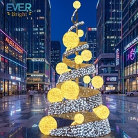 Ventes d'usine : Arbre de Noël artificiel géant décoratif en spirale pour extérieur, Arbre de Noël commercial artistique populaire pour l'extérieur