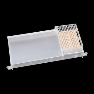 Vaporizador de Ácido Fórmico de Segunda Generación con Marco de Suspensión de Plástico y Marco de Nido Fijo para Equipos de Apicultura - Product Image 1