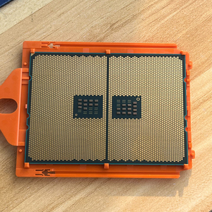 ใช้ <span class=keywords><strong>AMD</strong></span> <span class=keywords><strong>Ryzen</strong></span> <span class=keywords><strong>Threadripper</strong></span> <span class=keywords><strong>2920X</strong></span> 12-Core 24-Thread 3.5-4.3GHz STR4 180W ซีพียูเวิร์กสเตชัน - Product Image 5