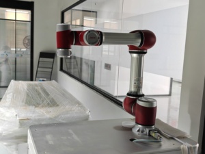 Armoire de commande de robot collaboratif Jaka 16 Pro 16kg IP68 pour la manutention et l'assemblage de matériel, équipement de service industriel, garantie 1 an, haute précision - Product Image 4