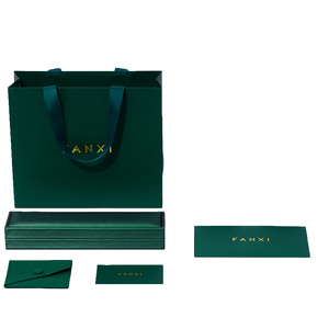 Bolsa de Mano Verde Oliva Oscuro Personalizada de Alta Calidad, Papel Kraft Especial con Impresión de Logotipo Dorado para Regalos y Compras - Product Image 2