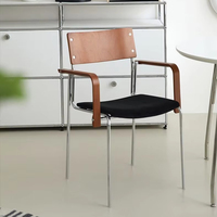 Chaise de salle à manger, chaise d'appoint en cuir lisse, chaise d'appoint de salle à manger, design minimaliste léger, mobilier rembourré éco-durable