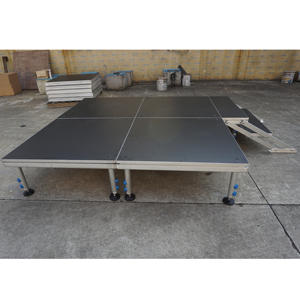 Escenario Móvil Exterior de Alta Calidad con Altura Ajustable, Fácil Montaje y Plataforma Antideslizante de Construcción de Aluminio - Product Image 6