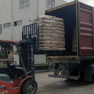 Gránulos de PC FR antiestáticos, resistividad de 10 ^ 6Ω y <span class=keywords><strong>CTI</strong></span> 600V para conectores HV - Product Image 6