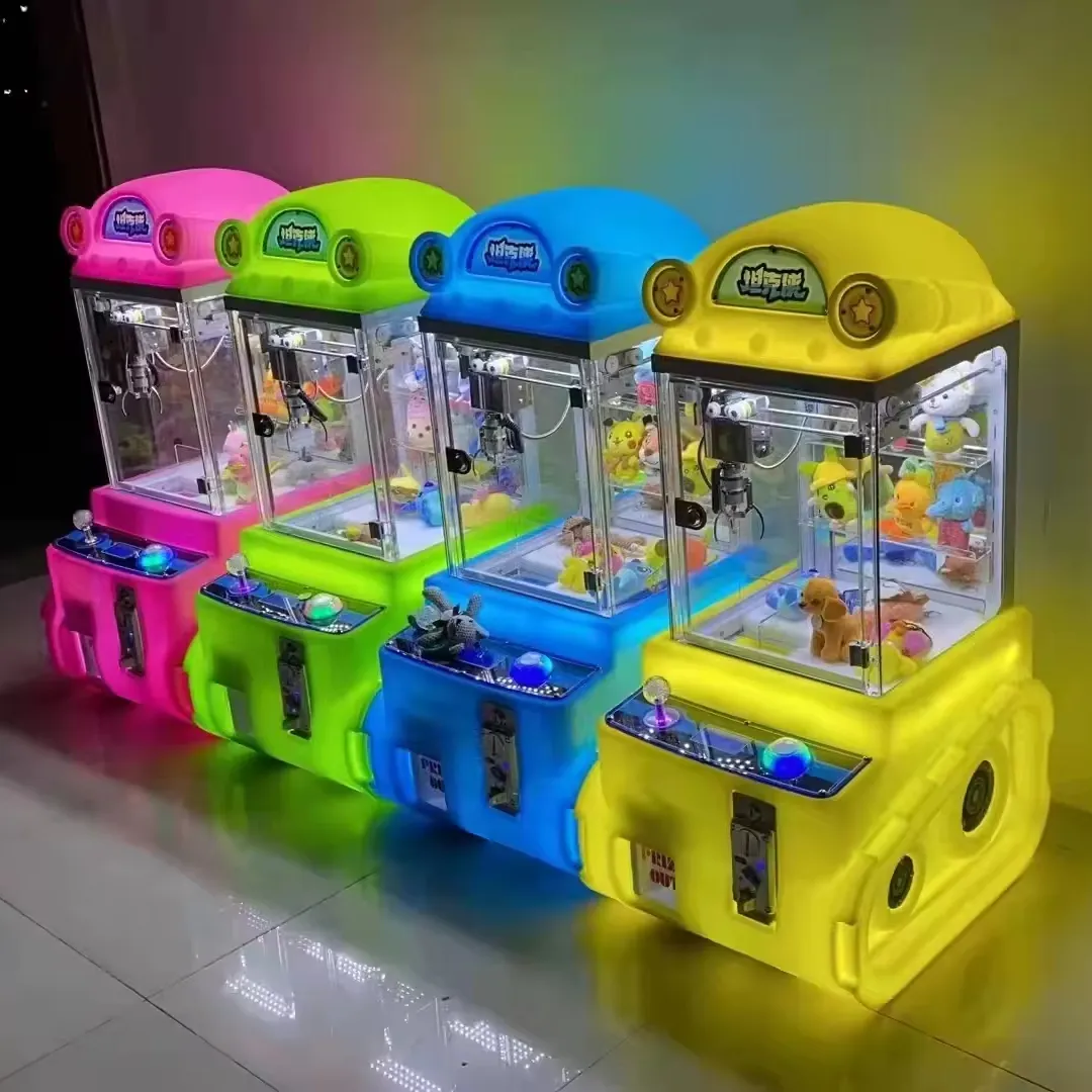 Wholesale Luxury Mini Coin-operated Tanks Man Kids Claw Crane Gift Game Machine for FEC Amusemt Machine