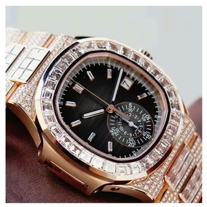 Montres de luxe de créateurs au style hip-hop ont passé le test. <span class=keywords><strong>Ils</strong></span> sont dotés d'un mouvement automatique en saphir VVS D. - Product Image 4