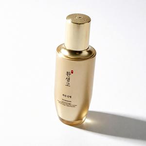 Sérum Éclat Rajeunissant Yehwadam Hwansaenggo au Thé Vert, Vitamine B5 et Aloe Vera – Formule Liquide pour Tous Types de Peau – Soin Quotidien - Product Image 1