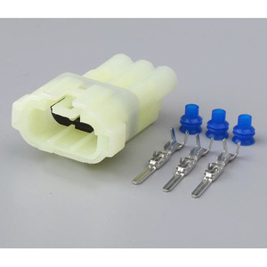 Conector automotriz impermeable de 3 pines 6180-3451 macho y hembra para bomba CB400 de inyección electrónica de combustible - Product Image 2