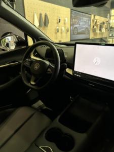 2025 Volkswagens <span class=keywords><strong>ID</strong></span>.Unyx 06 Yuzhong nuova auto elettrica compatta SUV 621KM a lungo raggio 4WD guida un nuovo veicolo energetico EV IDUNYX - Product Image 5