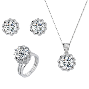 สร้อยคอจี้โมอิสซาไนต์คุณภาพสูง เงินแท้ 925 ขนาด 6 มม. สี D ระดับ VVS ได้รับการรับรองจาก GRA ดีไซน์สวยงามสำหรับผู้หญิง - Product Image 4