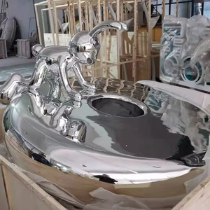 Escultura de Ratón de Fibra de Vidrio Personalizable y Ecológica, Pintada a Mano, Modelo de TV y Cine de 50 cm de Alto para Decoración de Jardín Exterior - Product Image 5