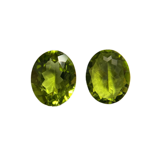Peridatos Ovalados de Alta Calidad, 2.7 Quilates, 8x10mm, Verdes, Tratados con Calor, Creados en Laboratorio, para la Fabricación de Anillos - Product Image 1