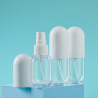 Conteneur en forme de capsule vide de format voyage, bouteille en plastique pour animaux de compagnie avec pulvérisateur à pompe
