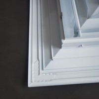 Grilles de ventilation de bureau en tube carré d'aluminium au design moderne avec registres