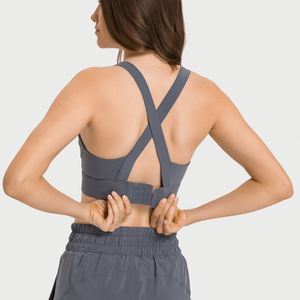 Venta al por mayor de transferencia de calor de impresión de alta calidad Yoga Running Wear Ice Feeling Fitness Workout Open Back Sujetador deportivo para las mujeres - Product Image 3