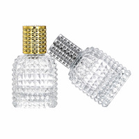 Flacon de parfum en verre transparent rechargeable de luxe personnalisé avec logo, 30 ml, 50 ml, 100 ml, flacons de parfum ronds avec emballage en boîte