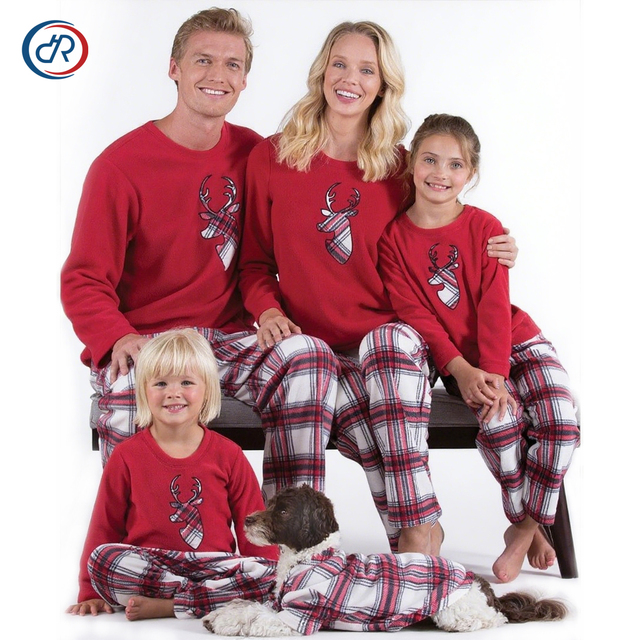Wholesale 2025 Christmas Matching Dog & Owner Pajamas Set Red Green Plaid Family Holiday Outfit Elk Pattern Summer Washable