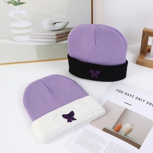 Nuevo Gorro de Punto con Lazo Bordado en 3D, Diseño de Anime, para Otoño e Invierno, Cálido y Resistente al Frío, para Hombre y Mujer - Product Image 1