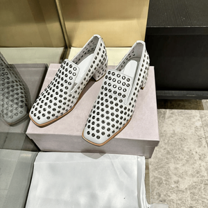 Chaussures Jimmy tendance et élégantes en cuir de haute qualité avec œillets métalliques, respirantes et respectueuses de la peau - Product Image 5