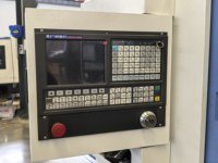 Torno CNC Horizontal de Precisión con Sistema de Control GSK, un Solo Husillo, Capacidad Media, 4 Ejes, Alta Seguridad y Eficiencia Energética