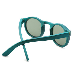 Nuevas gafas <span class=keywords><strong>de</strong></span> sol <span class=keywords><strong>de</strong></span> madera polarizadas <span class=keywords><strong>de</strong></span> bambú <span class=keywords><strong>de</strong></span> alta calidad al por mayor, gafas <span class=keywords><strong>de</strong></span> sol <span class=keywords><strong>de</strong></span> madera verde - Product Image 3
