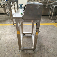 Machine commerciale à rouler les fruits et les baies d'aubépine |   Équipement pour la fabrication de gaufres roulées / de collations aux fruits