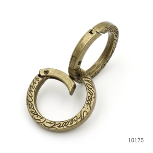 <span class=keywords><strong>Mousqueton</strong></span> circulaire anti-rouille de 30 mm personnalisé avec logo gravé, <span class=keywords><strong>mousqueton</strong></span> à ressort en métal - Product Image 1