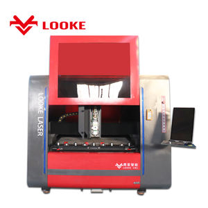 Machine de découpe laser à fibre à mise au point automatique entièrement fermée modèle 1390 1515 3015 1500W pour l'acier inoxydable 20% de réduction - Product Image 3