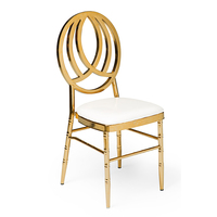 Chaises Grace Bellini Phoenix empilables en acier inoxydable, disponibles en or et en argent, pour événements