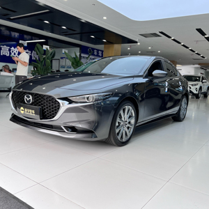 Mazda3 Axela <span class=keywords><strong>2023</strong></span> 2.0L Automático Edición Premium Volante a la Izquierda Asientos de Cuero Interior Oscuro Llantas R17 Maestro del Control - Product Image 1