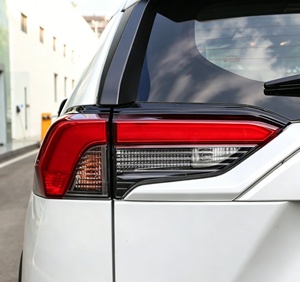<span class=keywords><strong>Toyota</strong></span> <span class=keywords><strong>RAV4</strong></span> 2.0L CVT SUV 4x4 Todoterreno Usado 2021, 150-200 CV, Euro VI, Familiar, Todoterreno, Exportación - Product Image 4