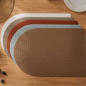 แผ่นรองจานรูปวงรีทำจากหนัง PVC ป้องกันความร้อนและน้ำมัน สำหรับโต๊ะอาหาร - Product Image 4