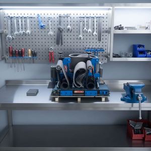 Machine de polissage automatique industrielle 200 mm pour le débavurage de surfaces et des extrémités de profilés en aluminium et acier, idéale pour le métal. - Product Image 4