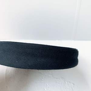 القطن + البوليستر شريط حماية الأطراف 20mmX25mts لكل لفة 10 مللي متر 20 مللي متر 25 مللي متر 50 مللي متر 100% قطن رباط موروب الشريط - Product Image 6